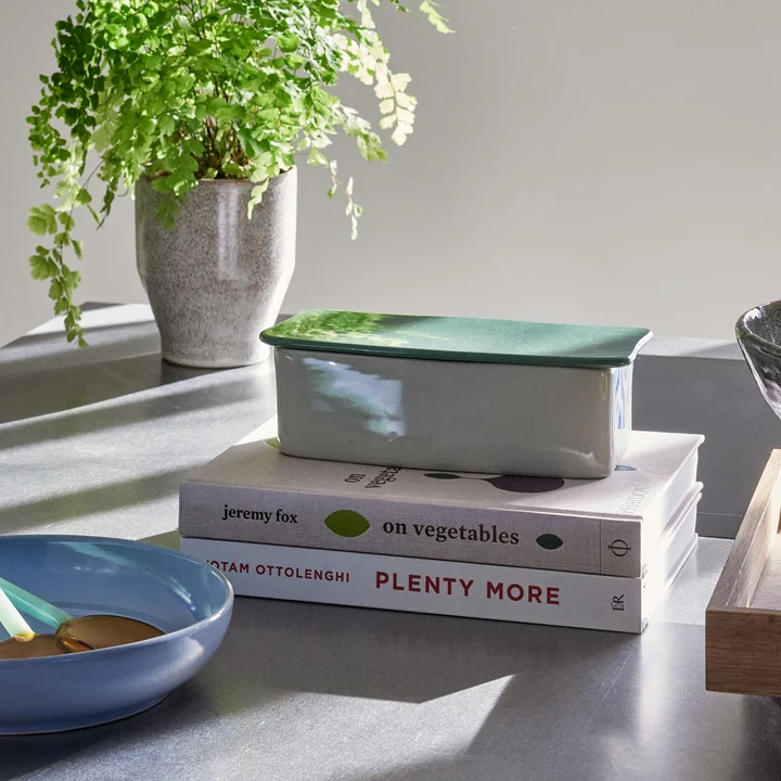 Amare Schreibtisch Organizer small, sand / grün von Hübsch Interior