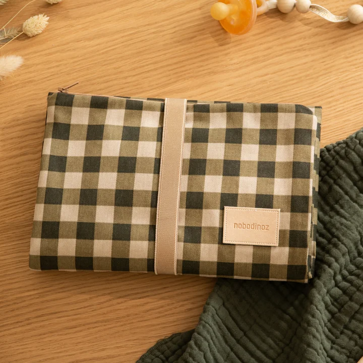 Hyde Park Wickelunterlage von Nobodinoz