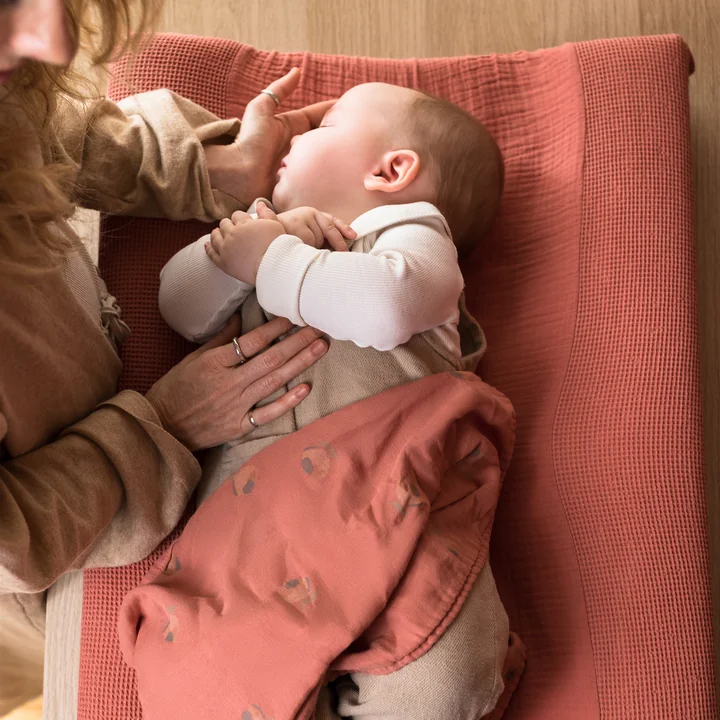 Wabi Sabi Bezug für Wickelauflage, 50 x 70 cm, rosewood von Nobodinoz