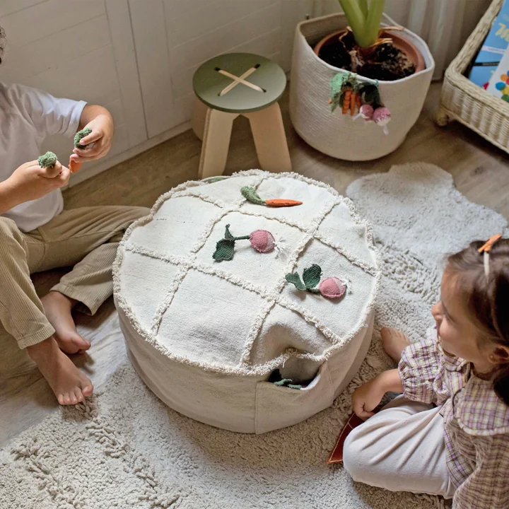 Tic-Tac-Toe Pouf, 50 x 50 cm, natur von Lorena Canals