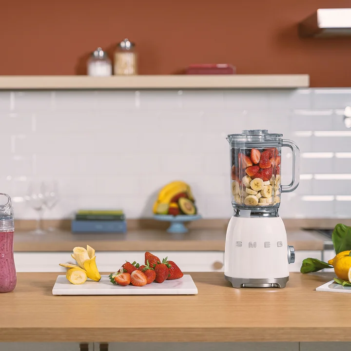 Standmixer BLF03 von Smeg