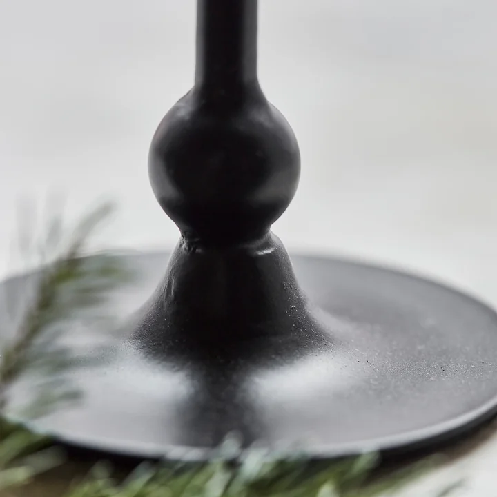 Folk Kerzenständer von House Doctor in der Farbe schwarze Antike
