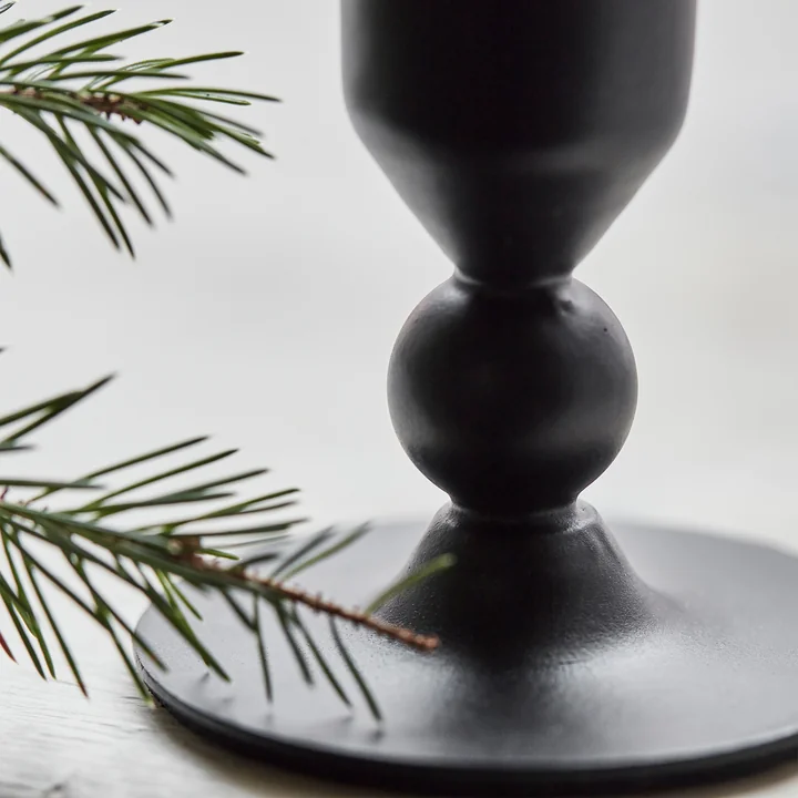 Folk Kerzenständer von House Doctor in der Farbe schwarze Antike