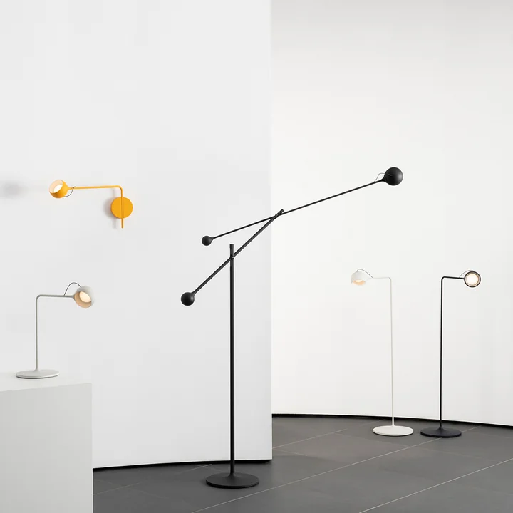 IXA Stehleuchte LED von Artemide