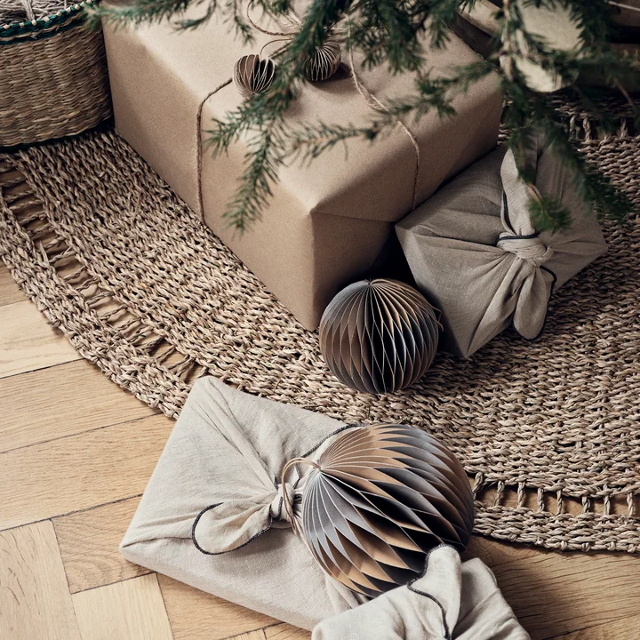 Die Christmas Ball Anhänger von Broste Copenhagen