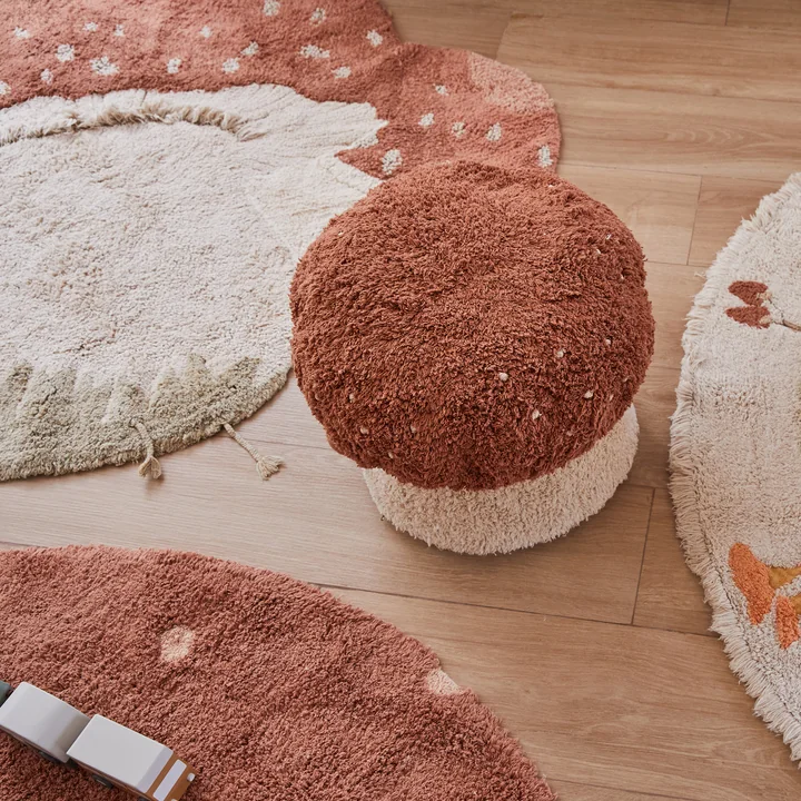 Fliegenpilz Pouf von Lorena Canals