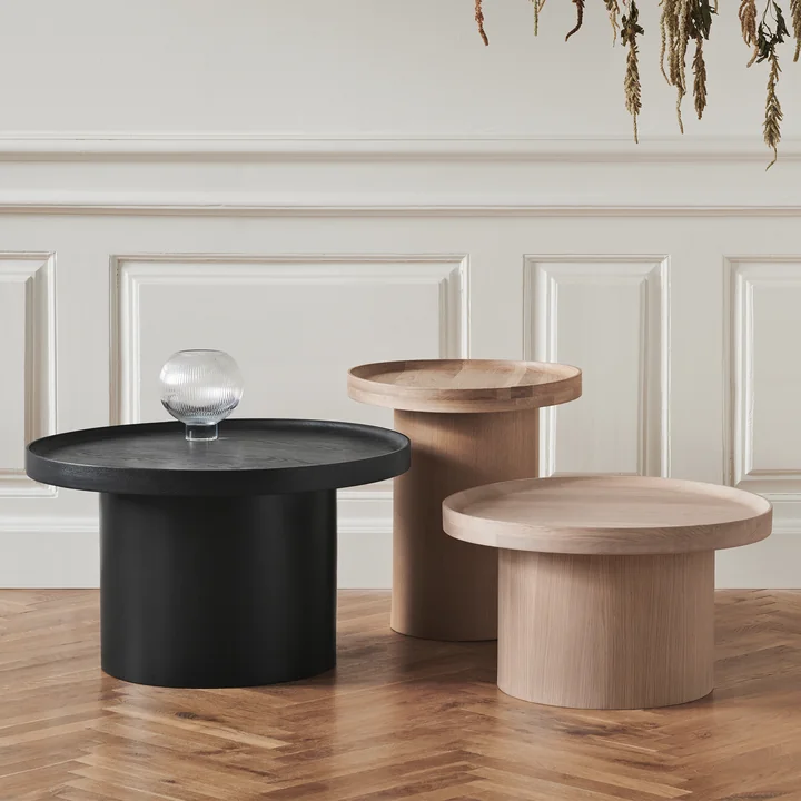 Plateau Couchtisch, Eiche lackiert von Bolia