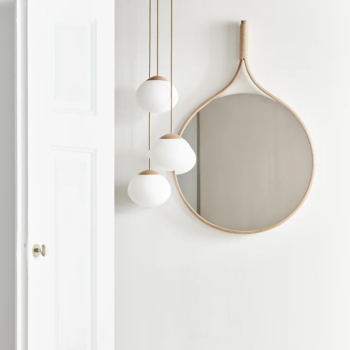 Bolia - Racquet Wandspiegel 101 x 70 x 5 cm rund, Eiche geseift