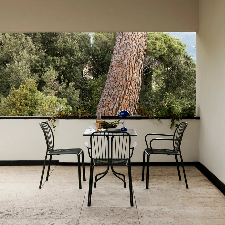 Thorvald SC95 Outdoor Armlehnstuhl von &Tradition