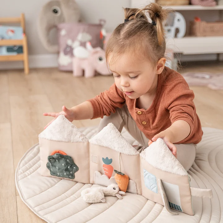 Stoffbuch von Done by Deer