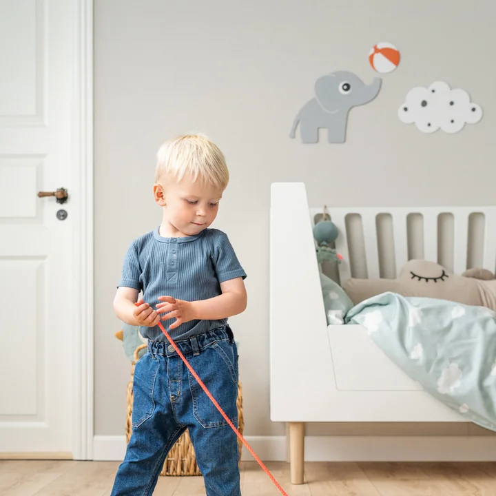 Wanddekoration von Done by Deer