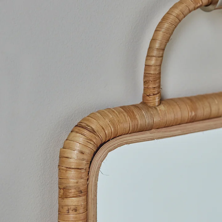 Baki Spiegel mit Rahmen von Meraki