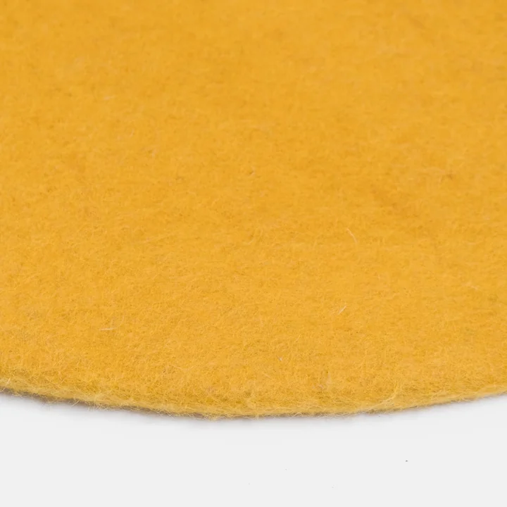 myfelt - Klara Filzteppich, rund, senfgelb