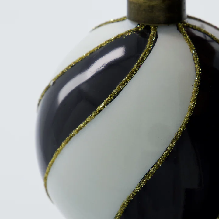 Coil Ornament von House Doctor