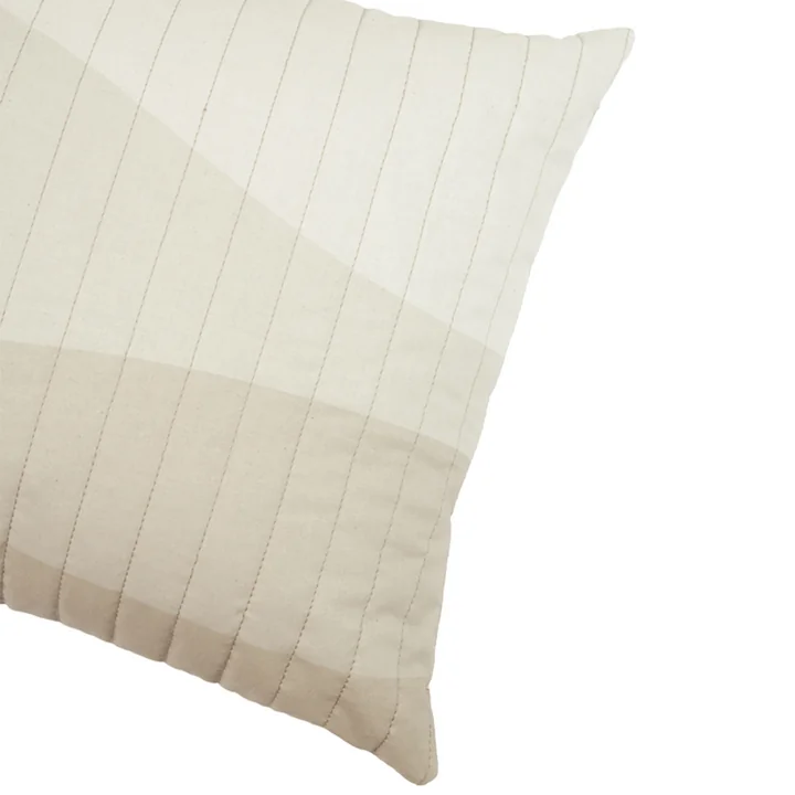 Landscape Kissen gesteppt von Nobodinoz