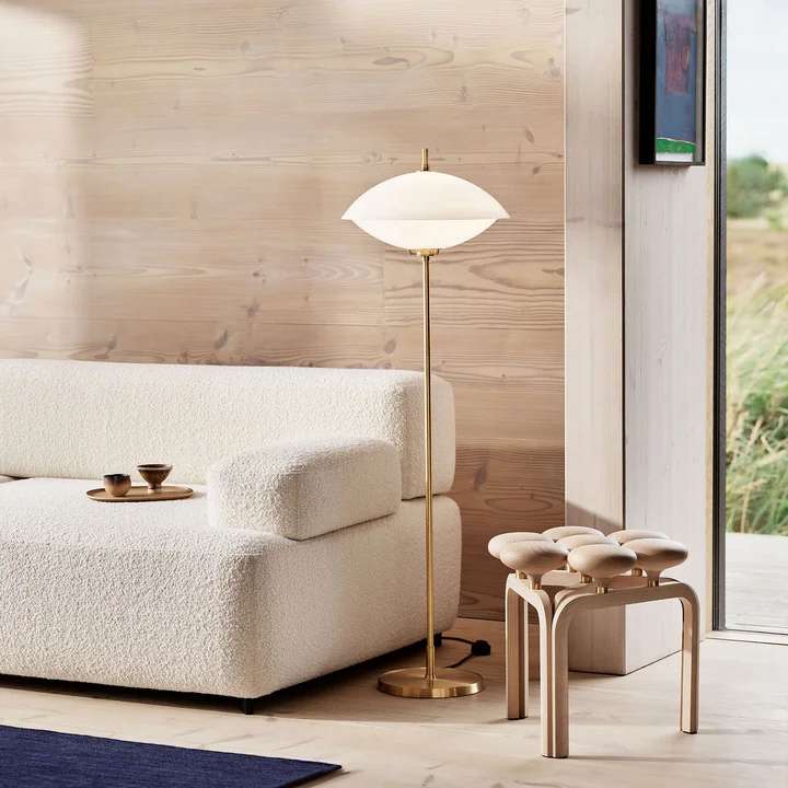 Utzon Hocker von Fritz Hansen