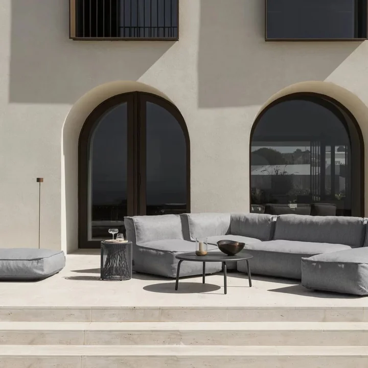 Yua Outdoor Loungetisch von Blomus