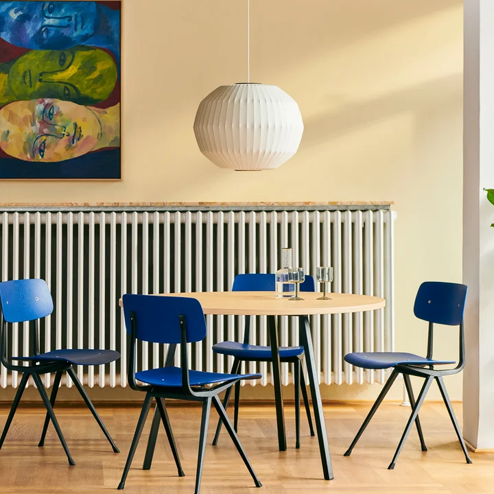 Nelson Angled Sphere Bubble Pendelleuchte M, off-white von HAY