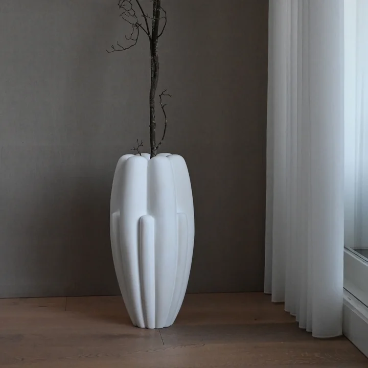 101 Copenhagen - Bloom Vase, big, knochenweiß