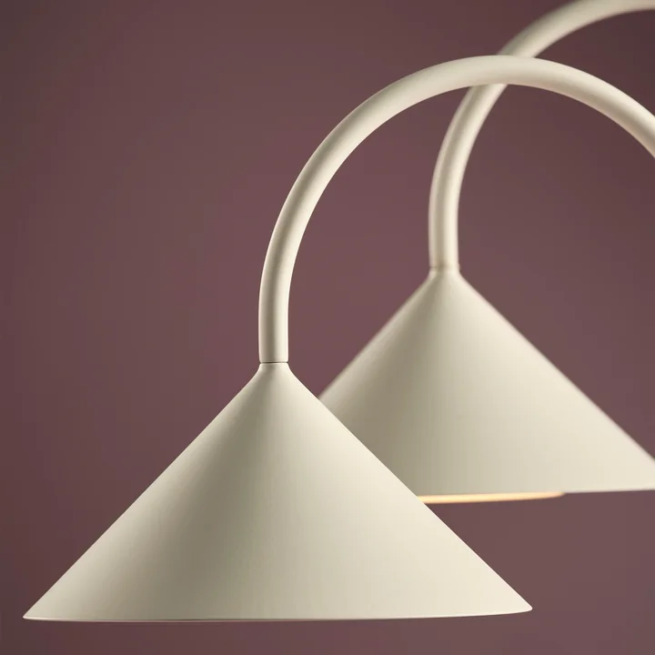 Grasp LED Akku-Stehleuchte, weiß matt von Frandsen