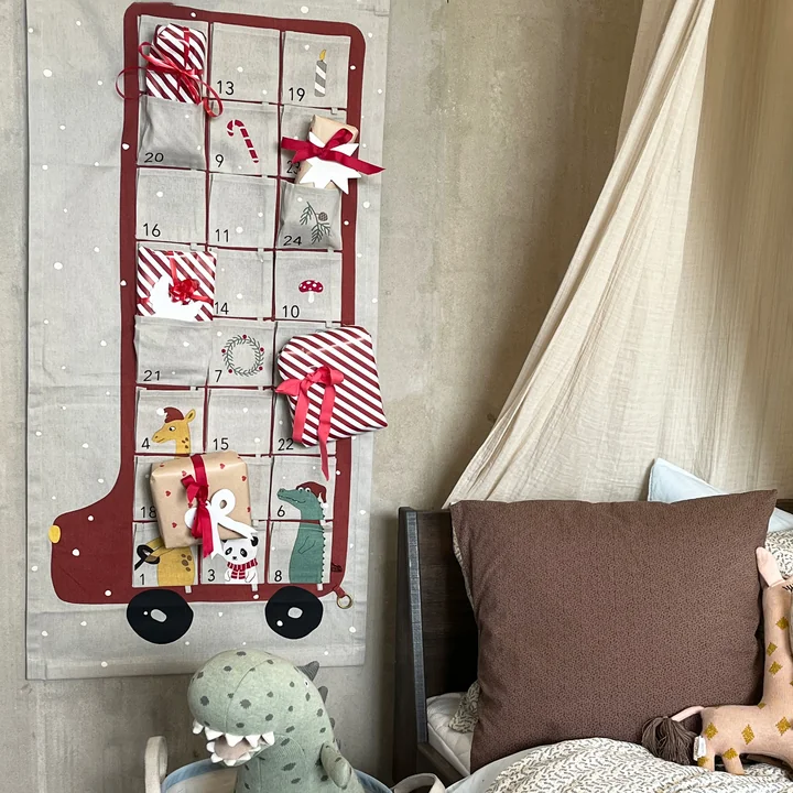 Bus Weihnachtskalender von OYOY