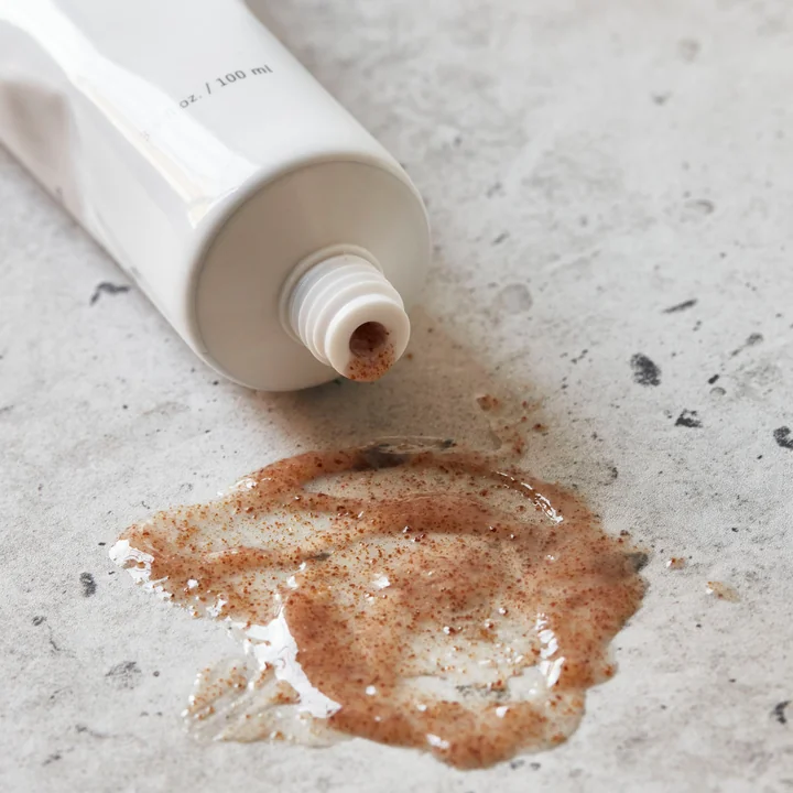 Meraki - Bio-Fußpeeling, Calm cedar, 100 ml, Cosmos Organic