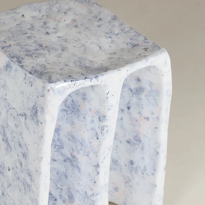 Chouchou Hocker / Beistelltisch von Pulpo