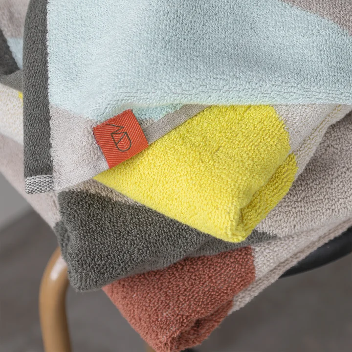 Mette Ditmer - Diagonal Handtuch