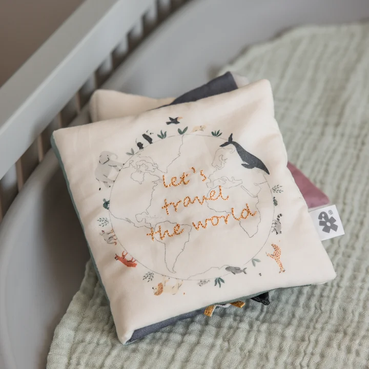 Sebra - Aktivitätsbuch aus Stoff, World of Sebra