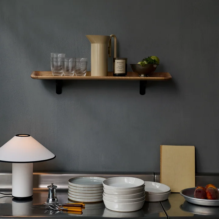 &Tradition - Guild HM14 Wandregal, 75 x 22,5 cm, schwarz / Eiche lackiert