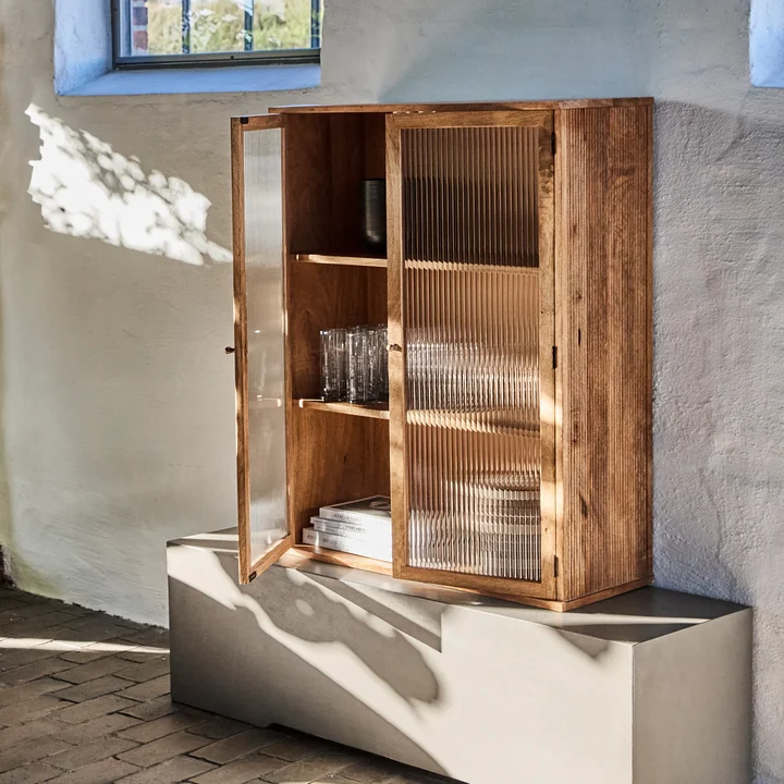 House Doctor - Balance Wandregal inkl. Glastüren, H 100 x 80 cm, antique brown