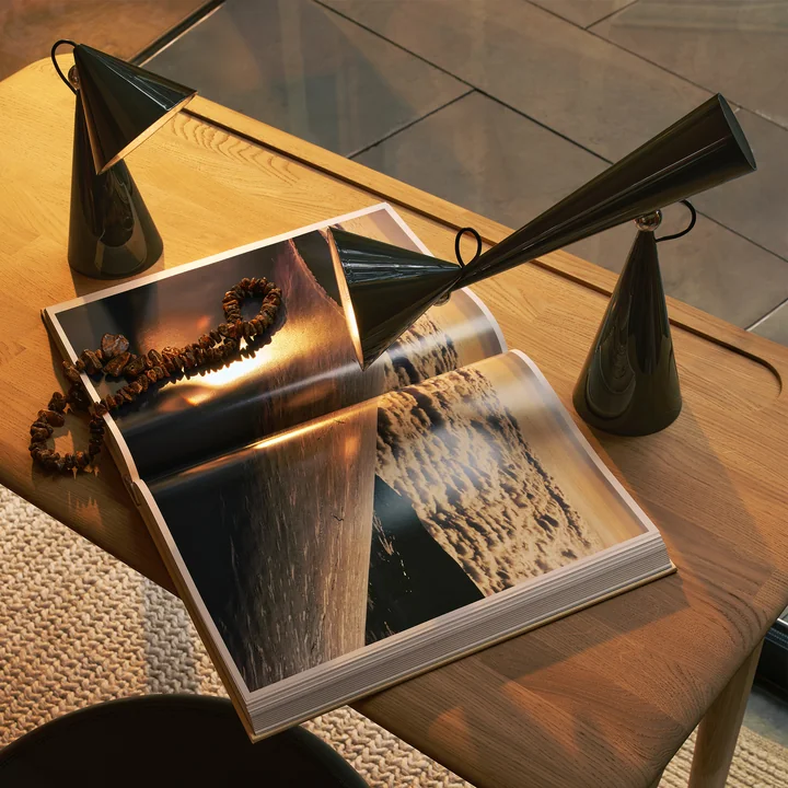 Tom Dixon - Pose Task LED Tischleuchten und LED Tischleuchten, kelp