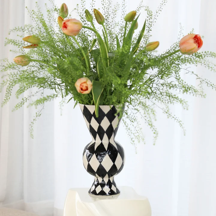 &klevering - Rhombic Vase, schwarz