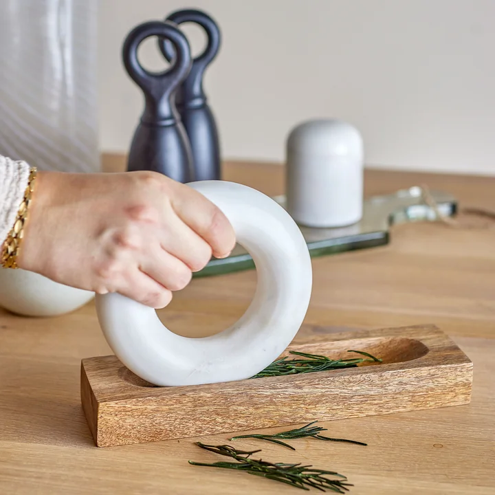 Bloomingville - Manuella Mörser und Stößel, weiß / Mango natur