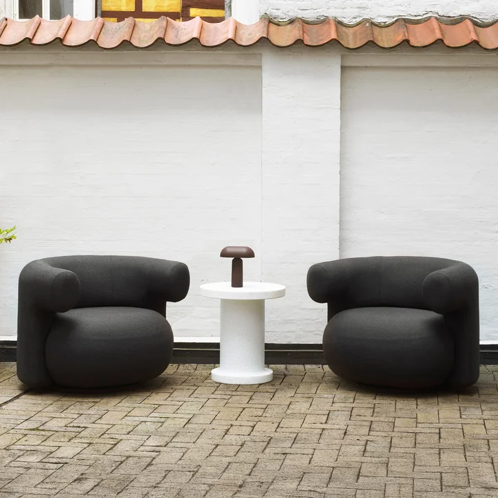 Normann Copenhagen - Burra Outdoor Lounge Chair mit Rückdrehfunktion, chestnut (Natté 10102)