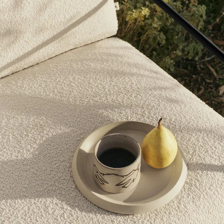 Ferm Living - Desert Outdoor Sessel, schwarz / off-white (Pure Bouclé)