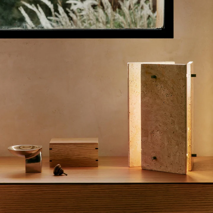 Ferm Living - Oeste LED Tischleuchte, sand