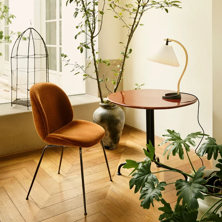 Timberline Tischleuchte von Gubi