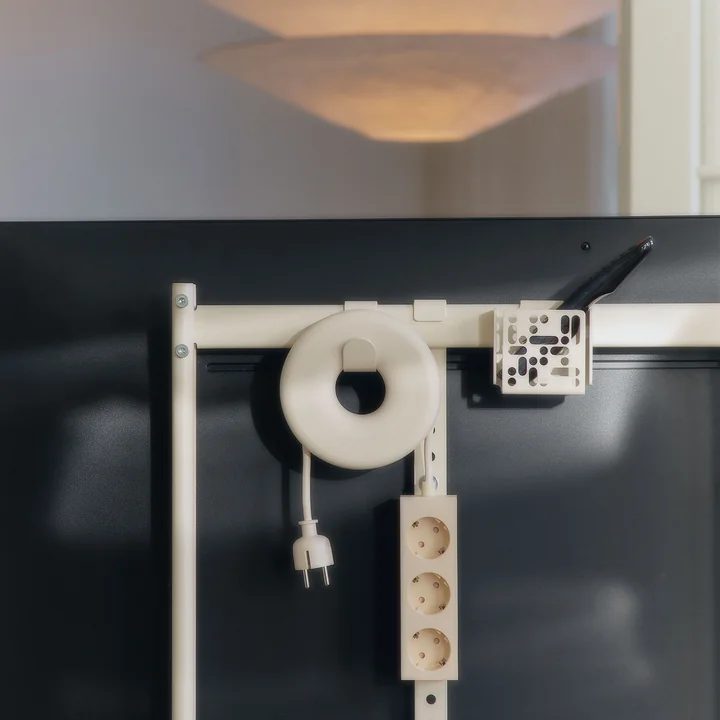 Pedestal - Remote Box Halterung