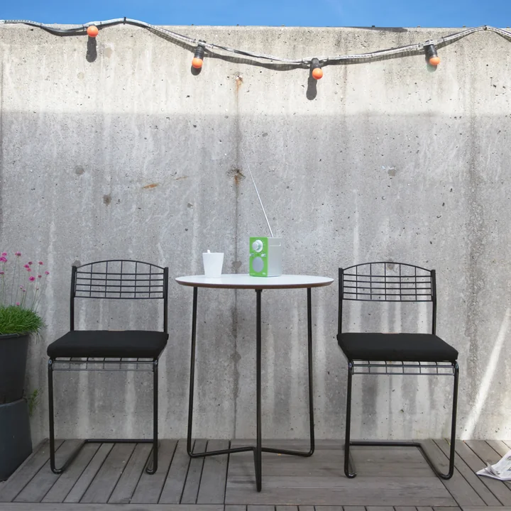 Grythyttan - High Tech Gartentisch Ø 60 cm, weiß / schwarz