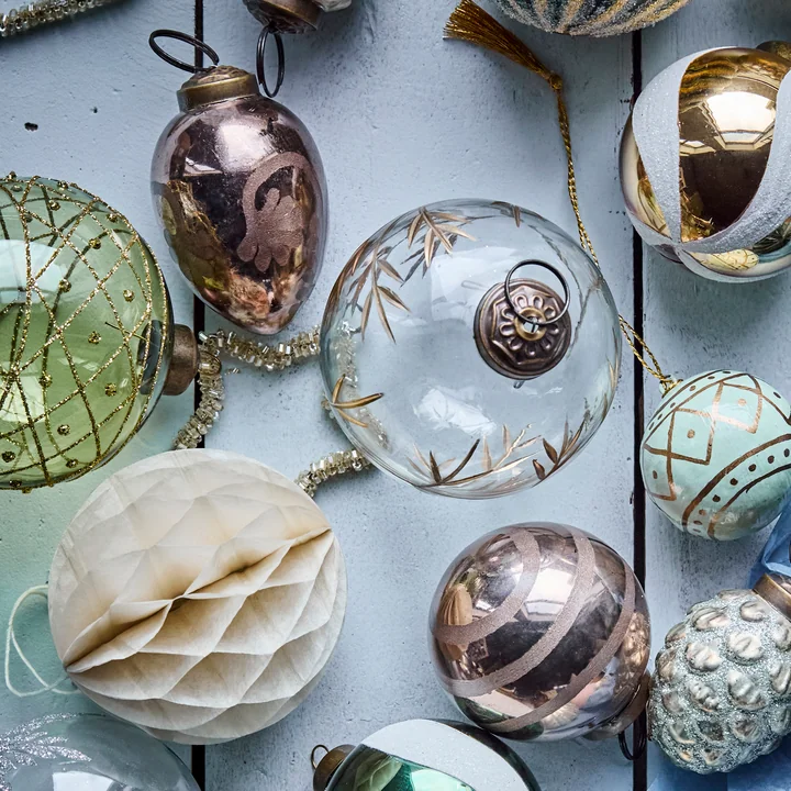 House Doctor - Leaf Ornament, Ø 7,5 cm, klar / gold