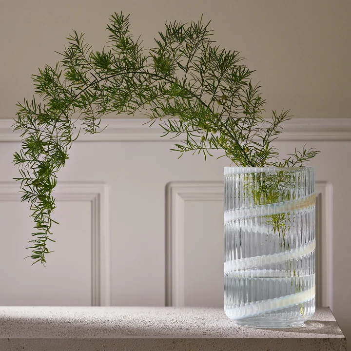 Lyngby Porcelæn - Glasvase, swirl, H 20,5 cm, transparent
