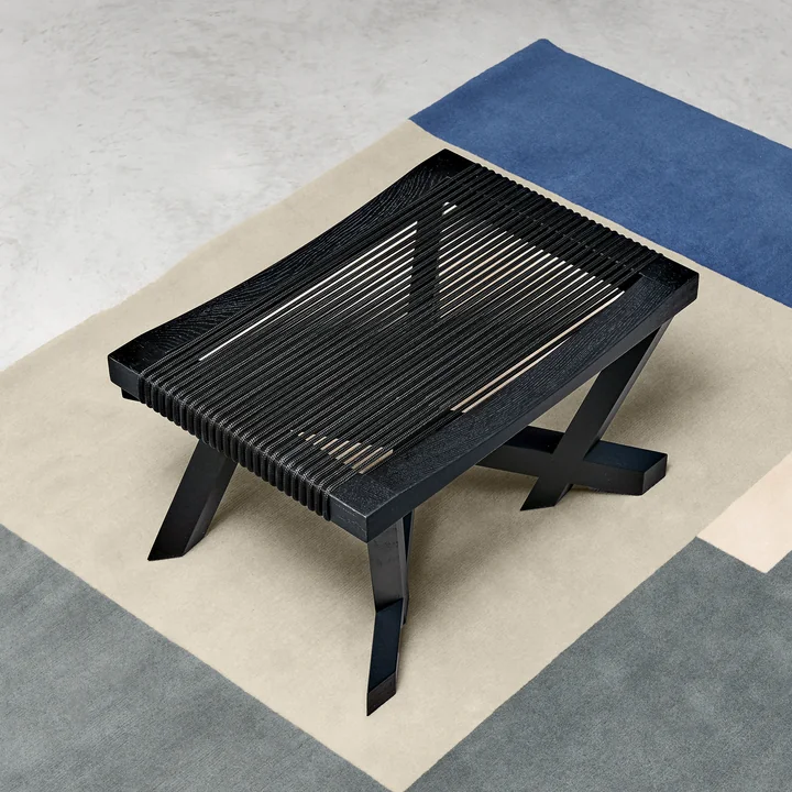 ClassiCon - Volkshaus Hocker, Eiche schwarz gebeizt / schwarz