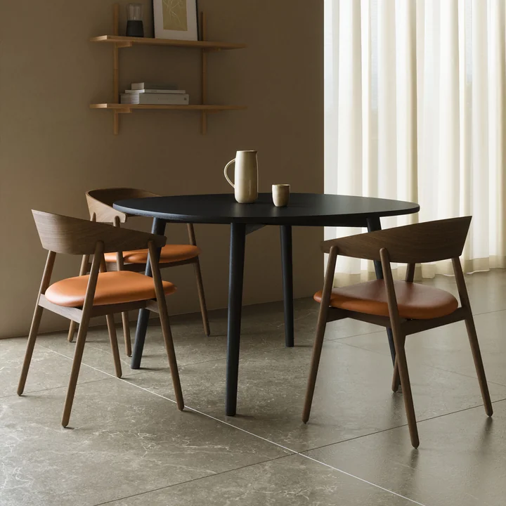 Andersen Furniture - AC2 Stuhl