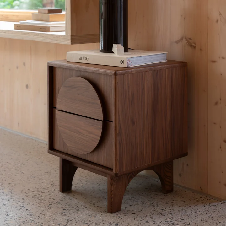 Zuiver - Groove Nachttisch, Walnuss