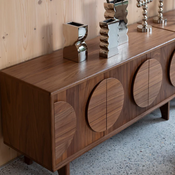 Zuiver - Groove Sideboard mit 3 Türen, Walnuss