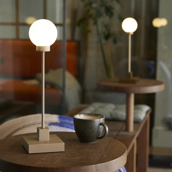 Northern - Snowball LED Tischleuchte mit Akku, graubeige