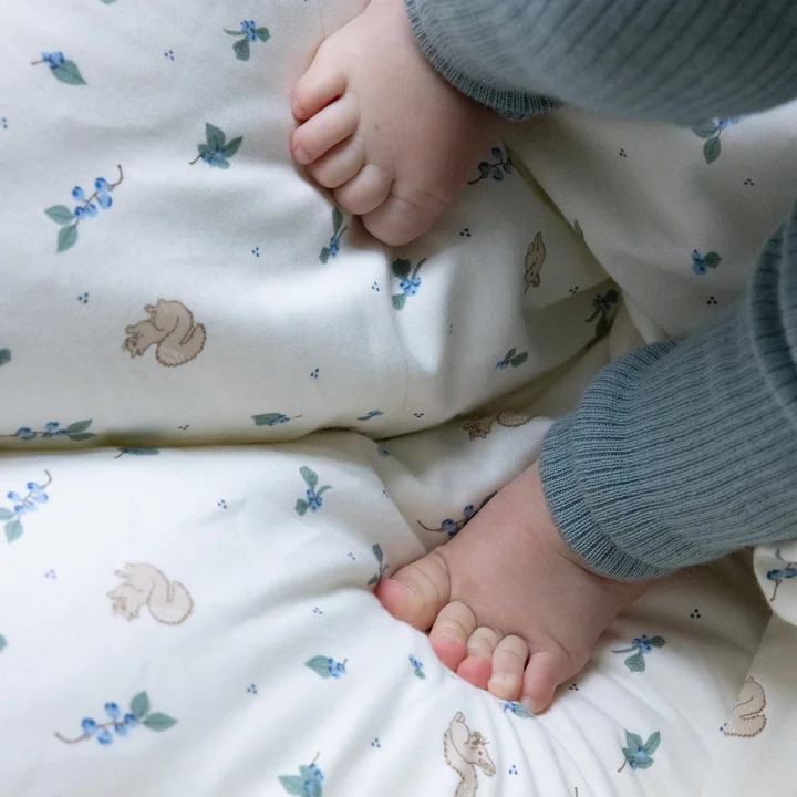 Cam Cam Copenhagen - Babybettwäsche, 70 x 100 cm, blueberries