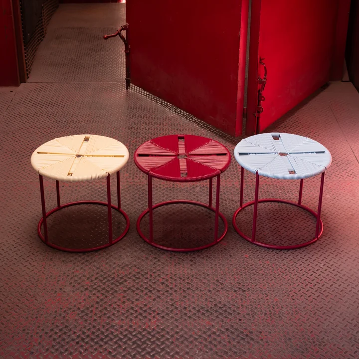 Acapulco Design - The Side Table, burgundy red Kollektion