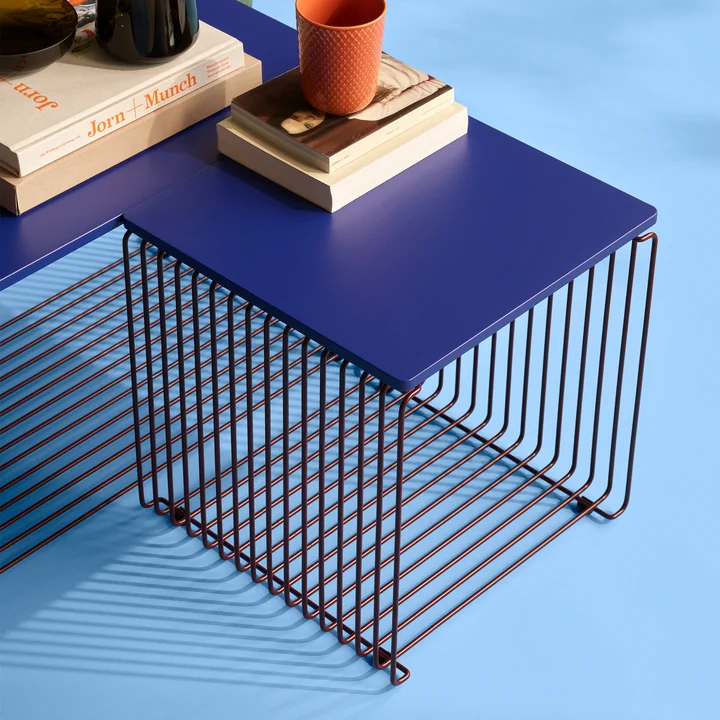 Montana - Panton Wire Regal / Beistelltisch 34,8 cm, schwarz-rot